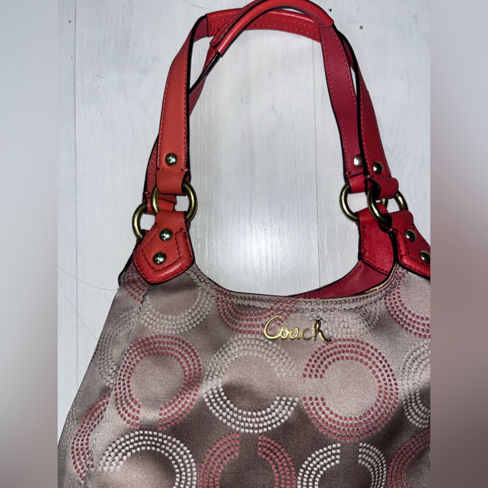 Coach F21920 Ashley Dotted Op Art Multi-compartment Hobo Satchel Purse